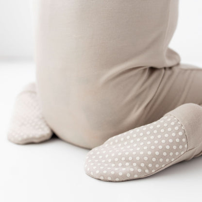 Oat Zippered Footie