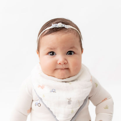 Farm Animals Bib Set