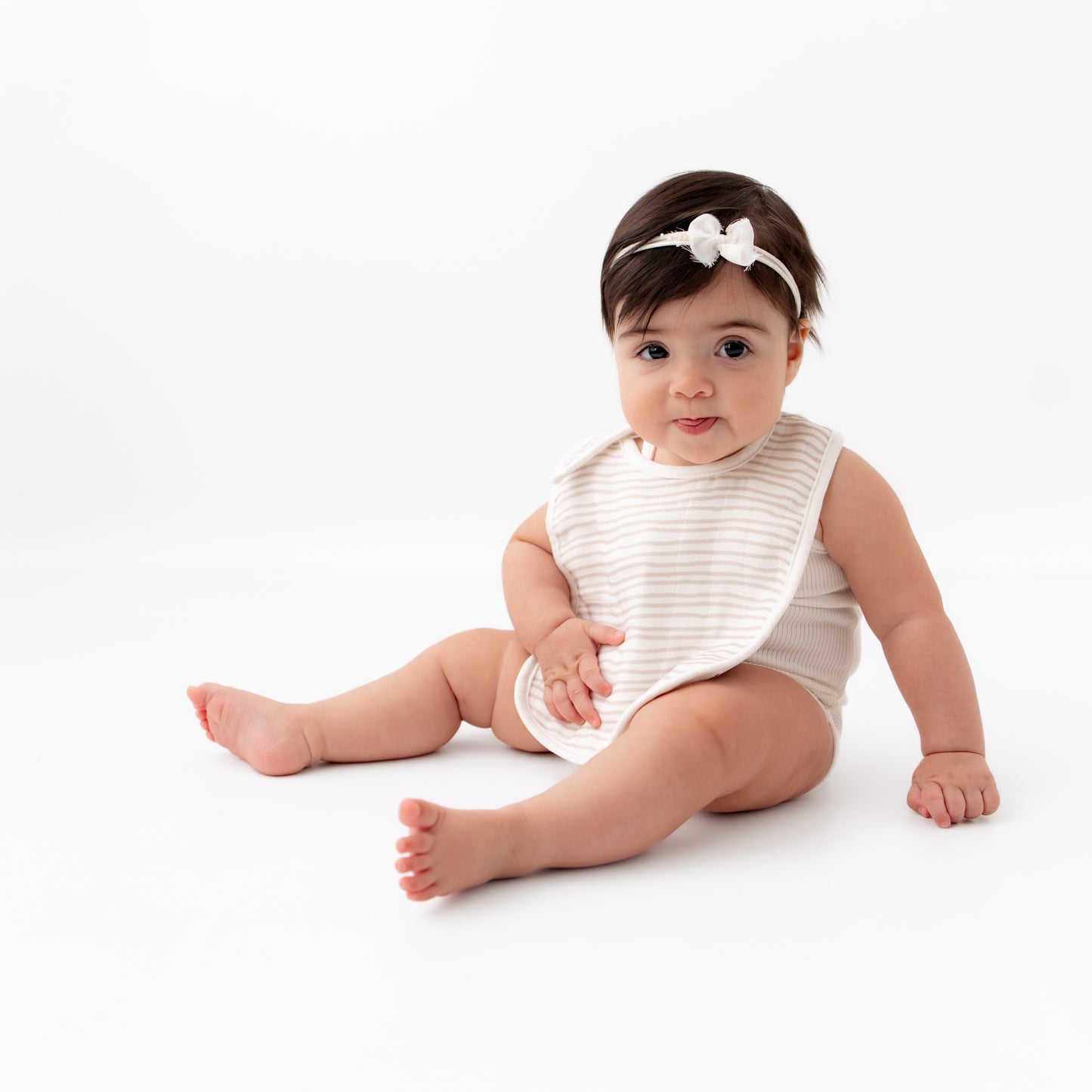 Otter & Taupe Wave Bib Set