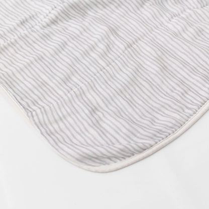 Gray Wave Quilt