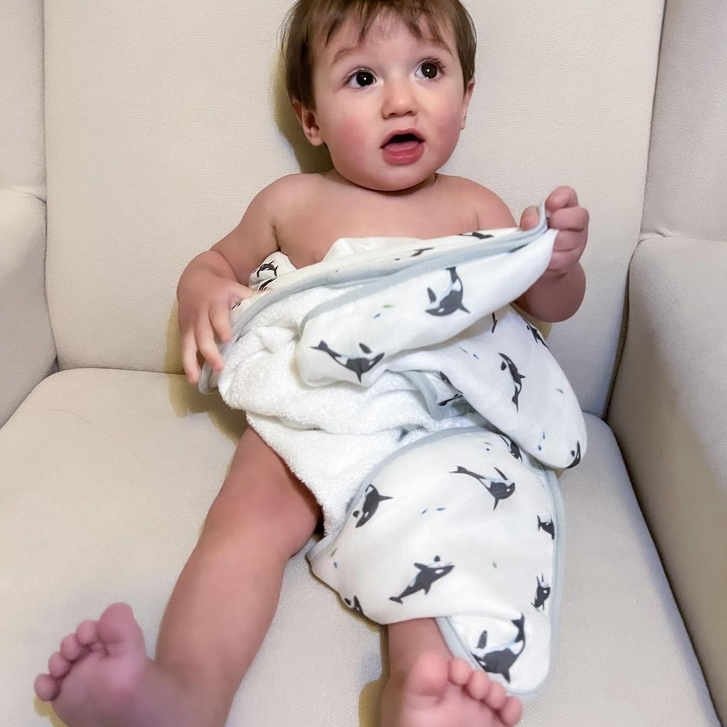 Orca Hooded Towel Set
